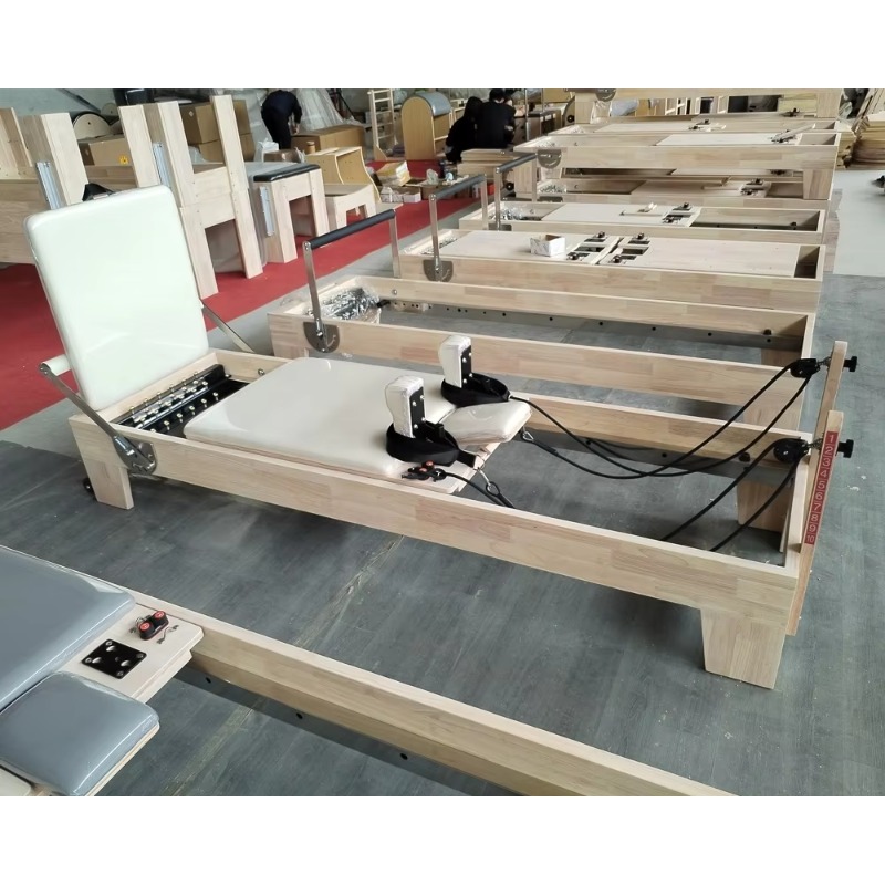 Matériel d'entraînement de yog - Pilates Yoga Reformer avis et prix
